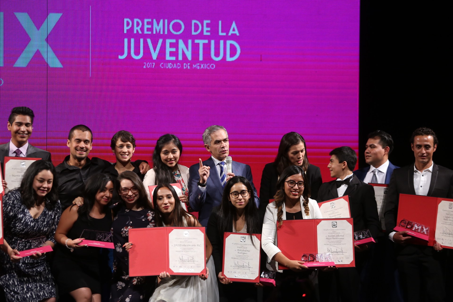 Minderheitsaktionäre blockieren Corus-Rekapitalisierung und fordern CRTC-Eingriff