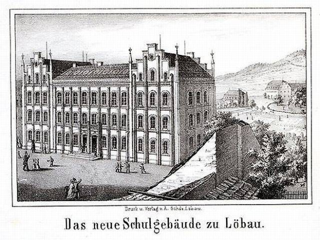 Black and white drawing of a large school building labeled "Schulgebäude zu Löbau - the new school of architecture" in a city setting with trees and people.