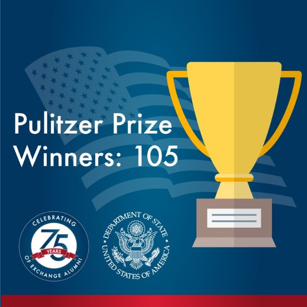 Plakat mit der Aufschrift "Pulitzer-Preis-Gewinner 105" mit einem zentralen Pokalsymbol umgeben von Text und Logos.