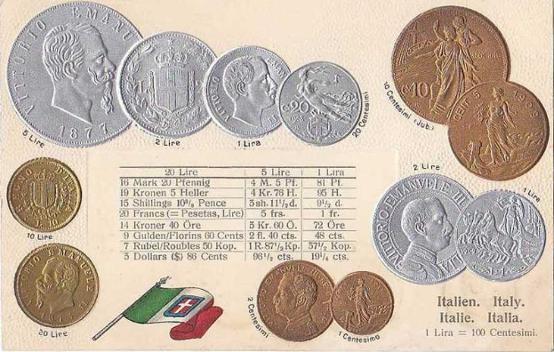 Eine Sammlung italienischer Münzen von 1877 bis 1910, darunter mehrere 20-Lire-Münzen, die in einer Reihe mit Porträts und Texten angeordnet sind und von zwei Flaggen am unteren Rand begleitet werden, darunter die italienische Flagge.
