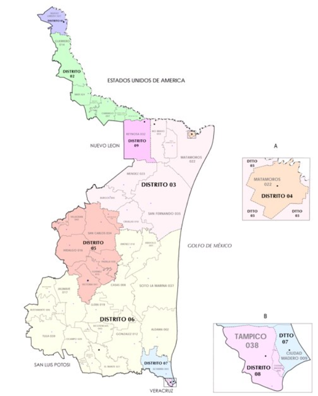 Politische Karte von Mexiko, die Provinzen, ihre Hauptstädte und Distrikte in verschiedenen Farben auf einem weißen Hintergrund zeigt.