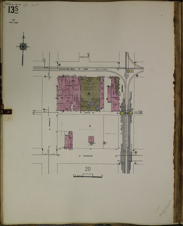 Ein aufgeschlagenes Buch mit einer detaillierten Stadtzeichnung, umgeben von Text und Plänen.