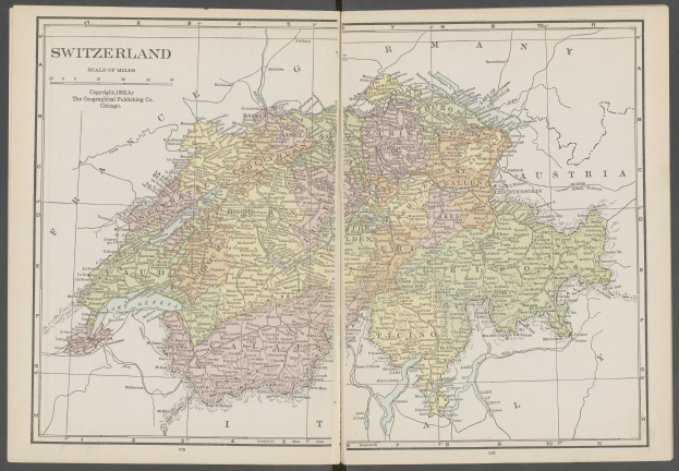 Offenes Buch mit detaillierter Karte von Schweiz mit Provinzen und Städten, begleitet von erklärender Text.
