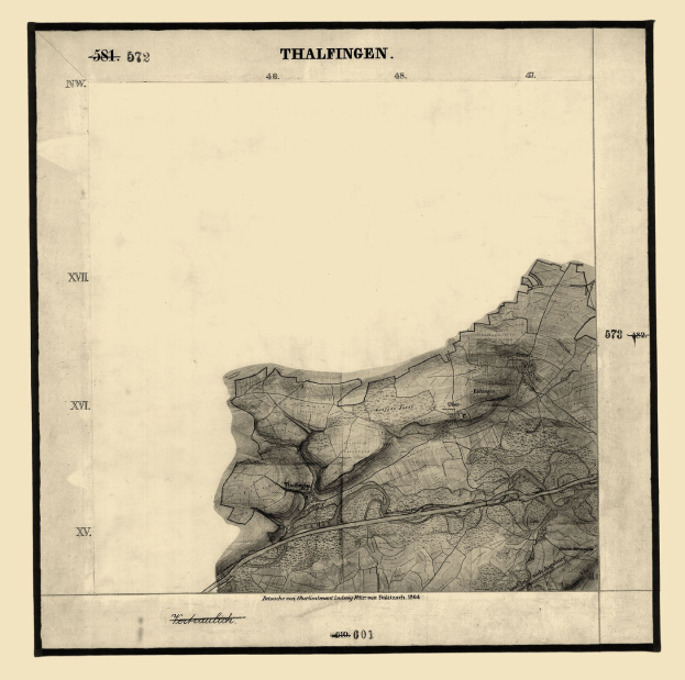 Schwarz-weiß-Karte von Thalfingen mit Straßen, Gebäuden und Sehenswürdigkeiten mit Text oben und unten auf dem Papier.